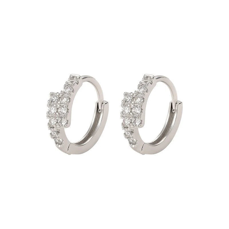 Diamond Ear Clip – Elegant Style | حلق كليب فاخر