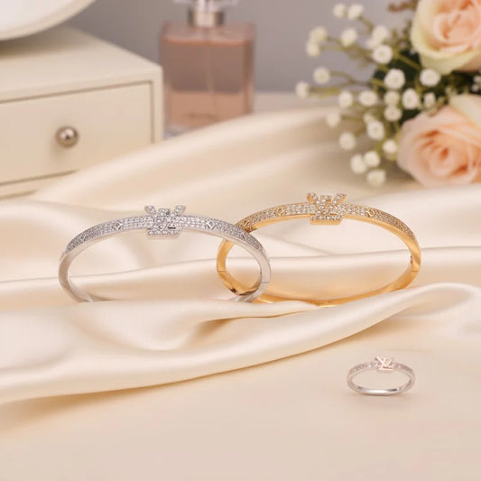 Luxury Crown Set – Elegant Style | طقم مجوهرات فاخر